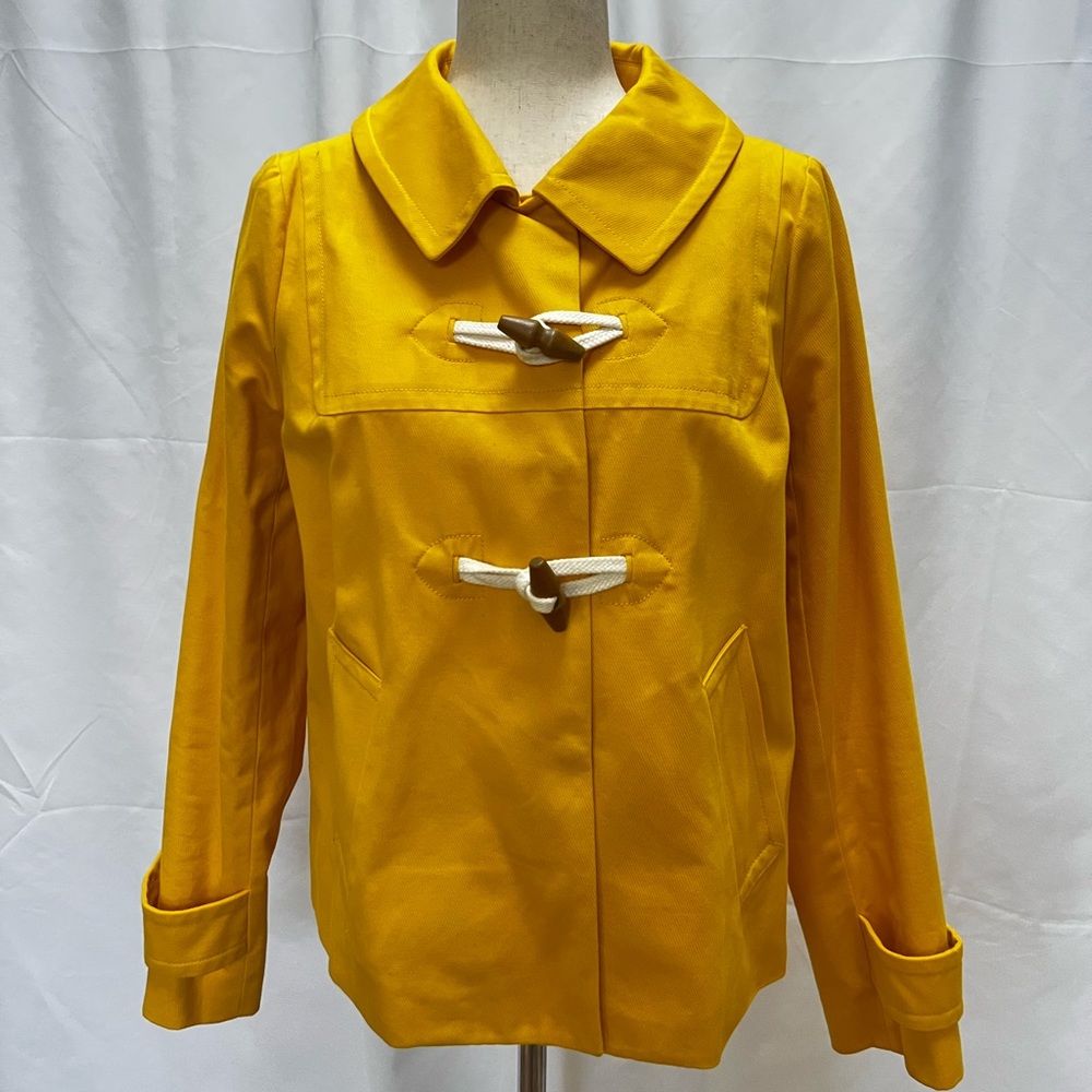 Cutest duffle jacket from Gap, size women’s S